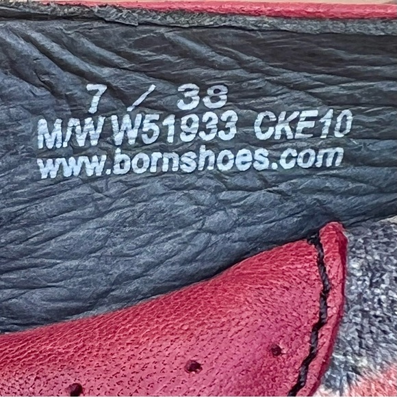 •Born Sz 7 Red Leather Ballet Flats! EUC! - Picture 12 of 15